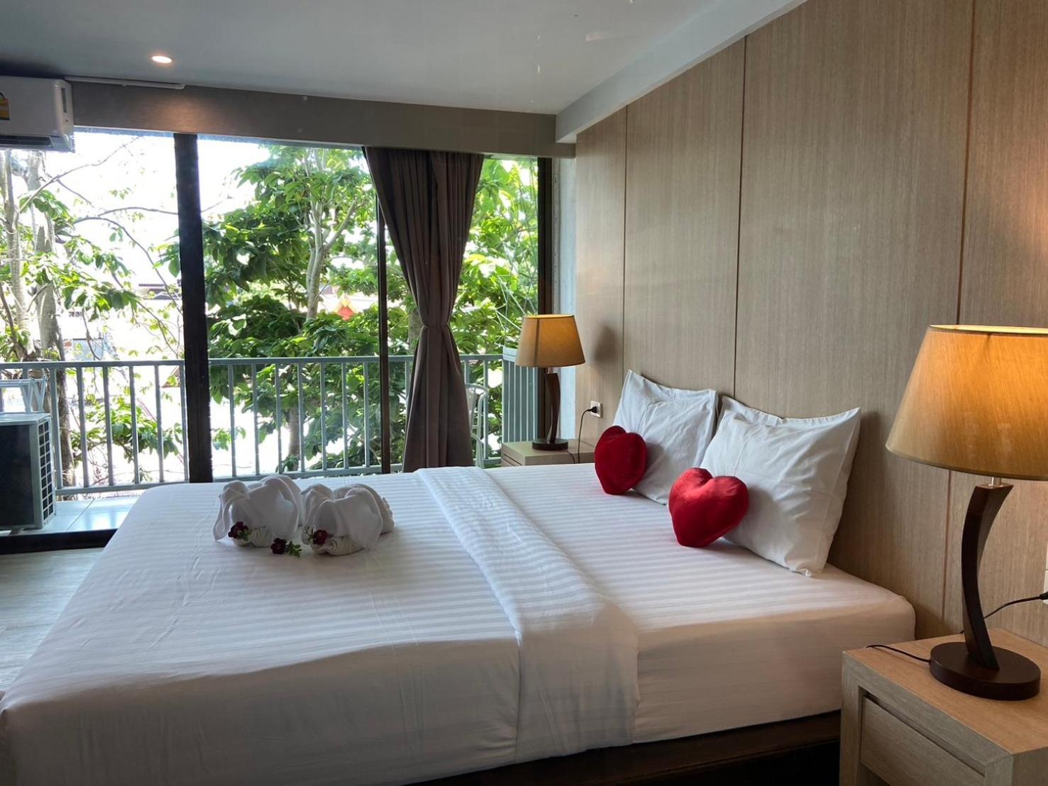A Plus Deluxe Hotel Koh Lipe Exterior photo
