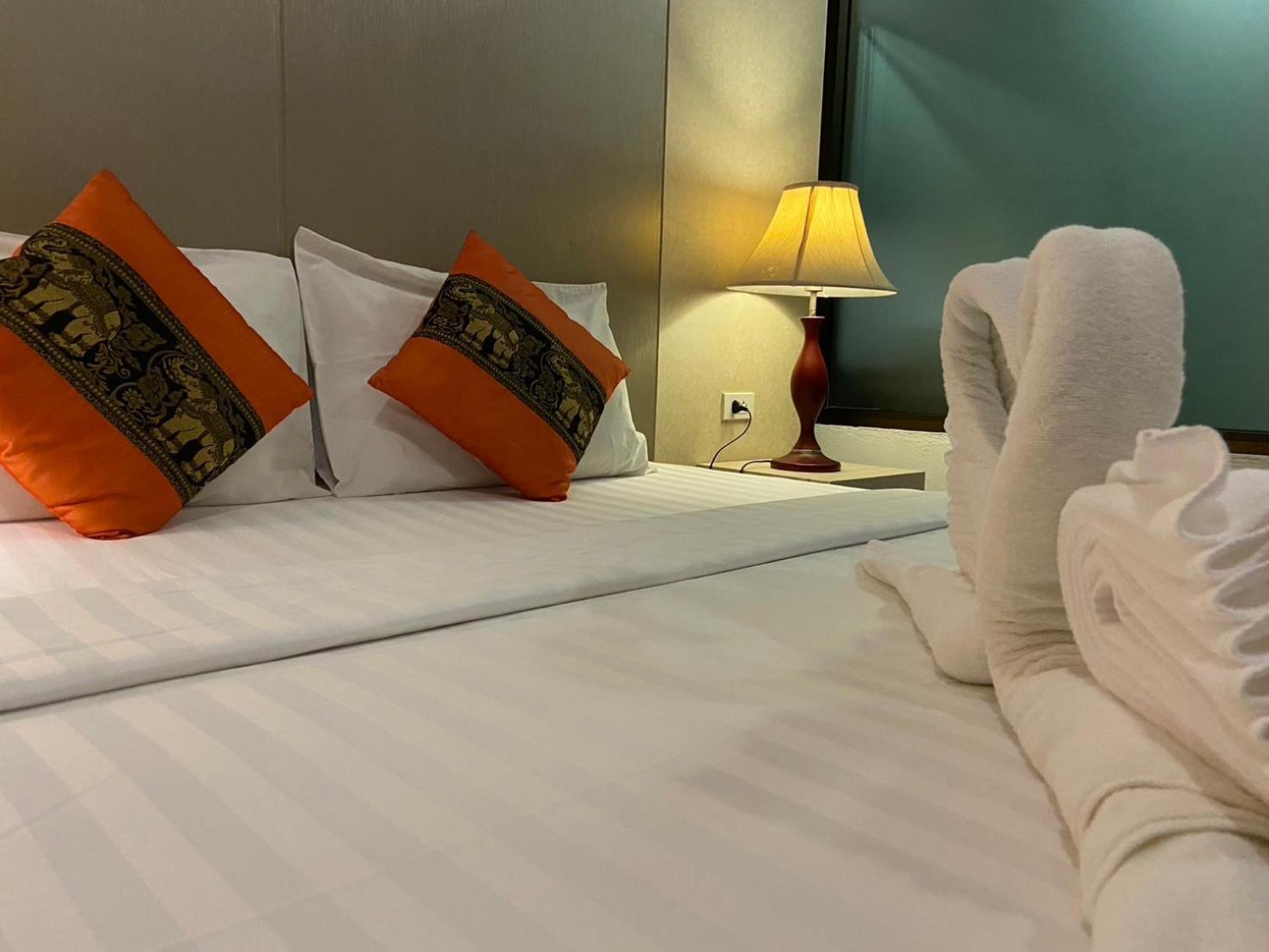 A Plus Deluxe Hotel Koh Lipe Exterior photo